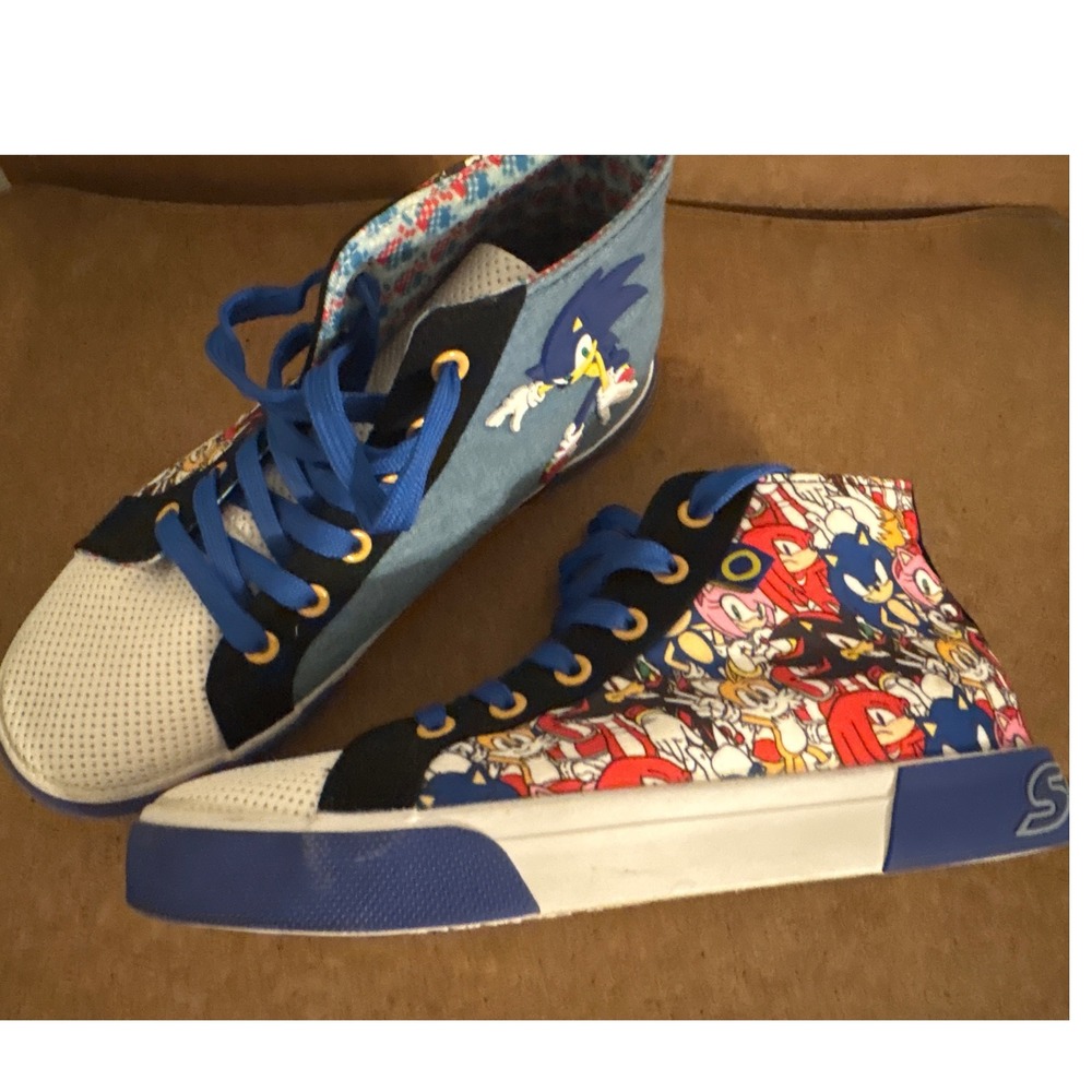Sonic the Hedgehog Ground Up High Top Sneakers Blue Multi HE3604 Kids Size 5